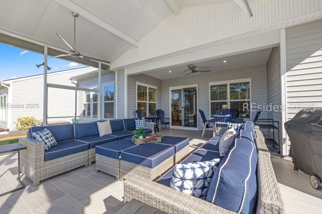 46 Carolina Oaks Ave, Bluffton, SC 29909