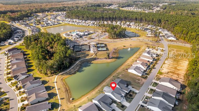 46 Carolina Oaks Ave, Bluffton, SC 29909