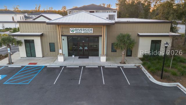 46 Carolina Oaks Ave, Bluffton, SC 29909