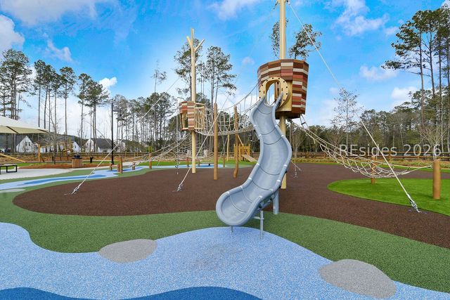 46 Carolina Oaks Ave, Bluffton, SC 29909