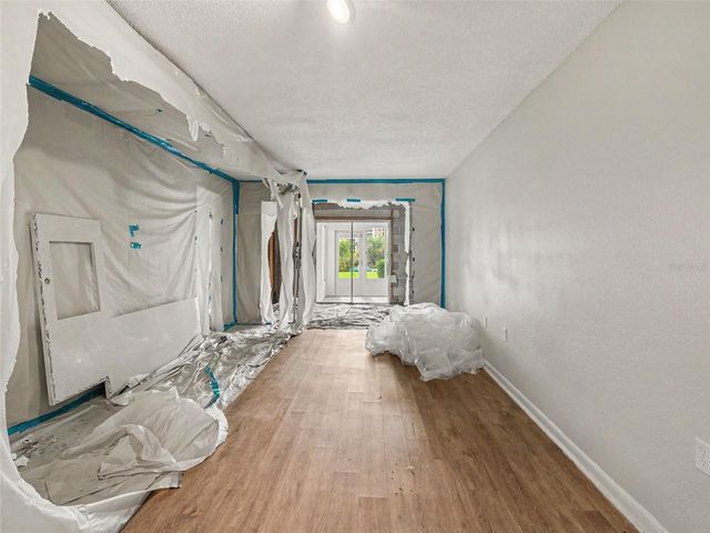 4023 LAKE BAYSHORE DRIVE 112, Bradenton, FL 34205