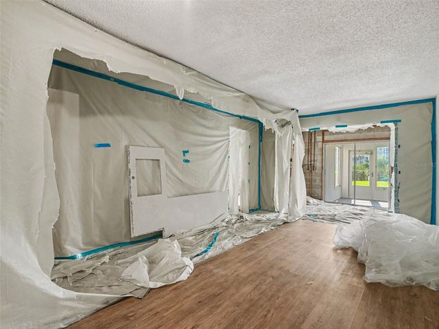 4023 LAKE BAYSHORE DRIVE 112, Bradenton, FL 34205