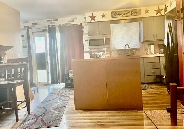 711 Shawnee Court, Lowell, IN 46356