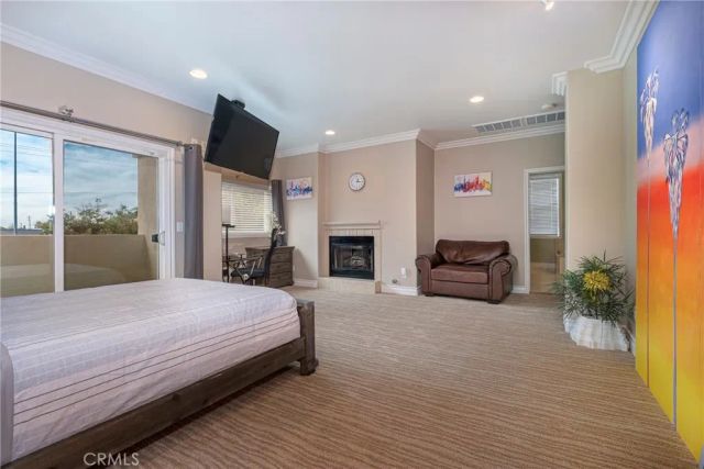 12108 S La Cienega, Hawthorne, CA 90250