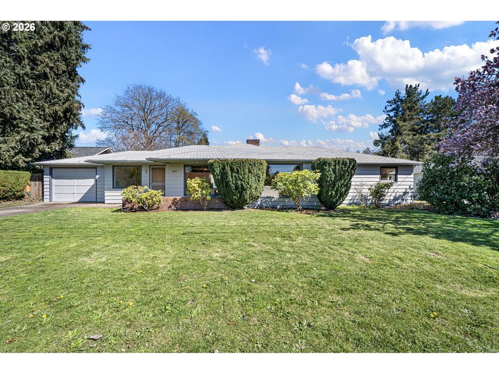 1685 EVERGREEN Dr, Eugene, OR 97404