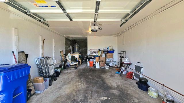 7856 Ney Ave, Oakland, CA 94605