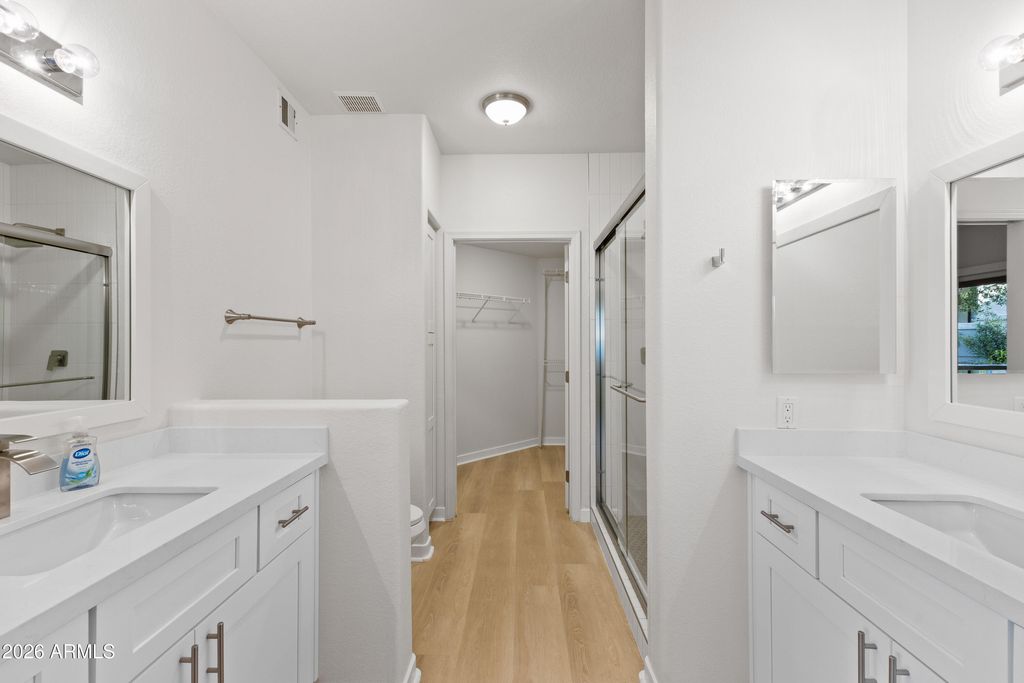 Image 20 of property listing at 9555 E RAINTREE Drive 1031, Scottsdale, AZ 85260