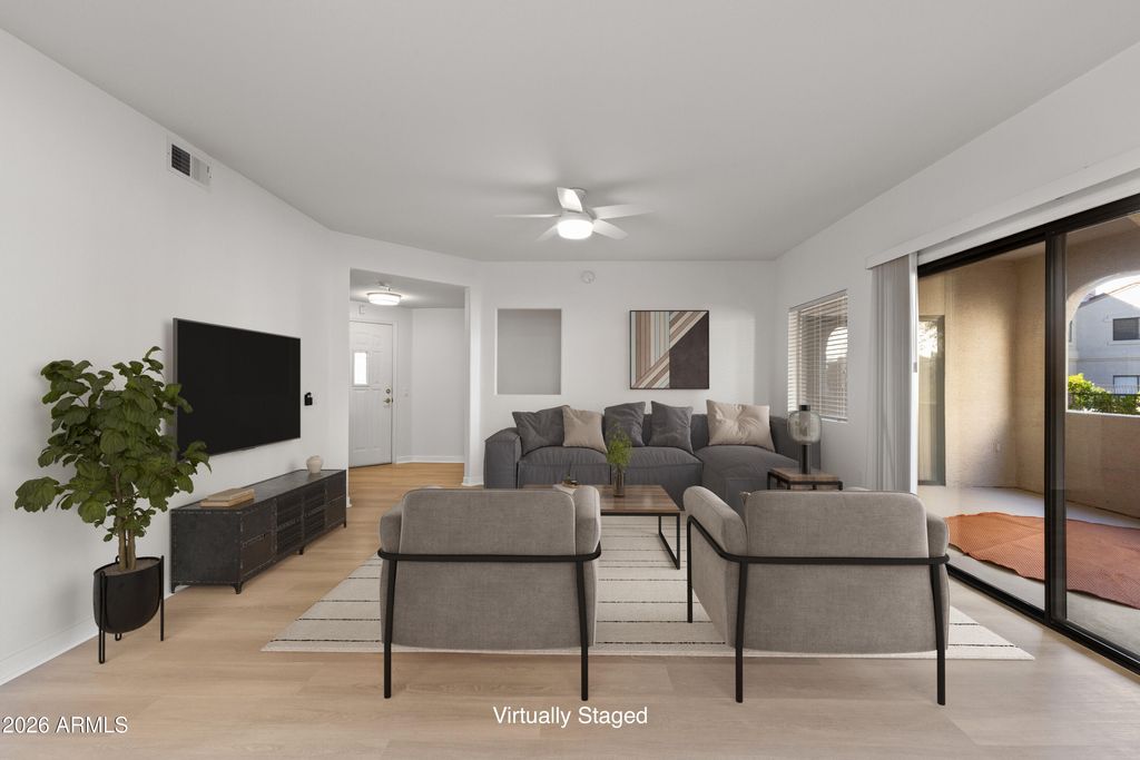 Image 6 of property listing at 9555 E RAINTREE Drive 1031, Scottsdale, AZ 85260