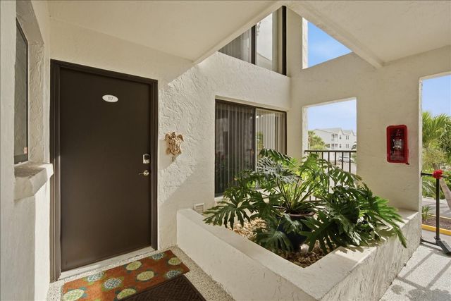 3705 E BAY DRIVE 117, Holmes Beach, FL 34217