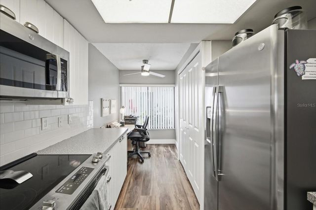3705 E BAY DRIVE 117, Holmes Beach, FL 34217