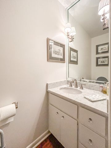 638 Timber Ln, Nashville, TN 37215