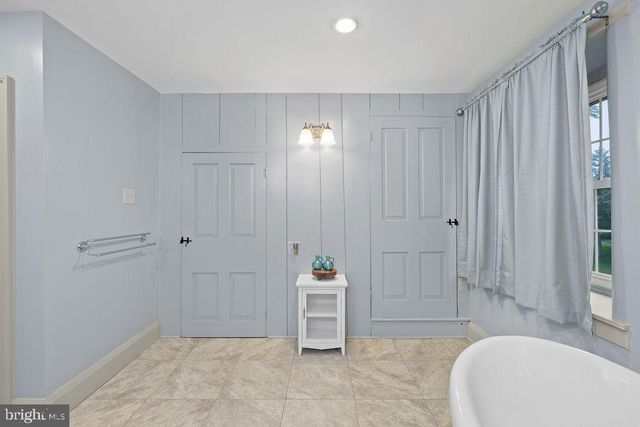 1338 LYNN DR, Pottstown, PA 19464