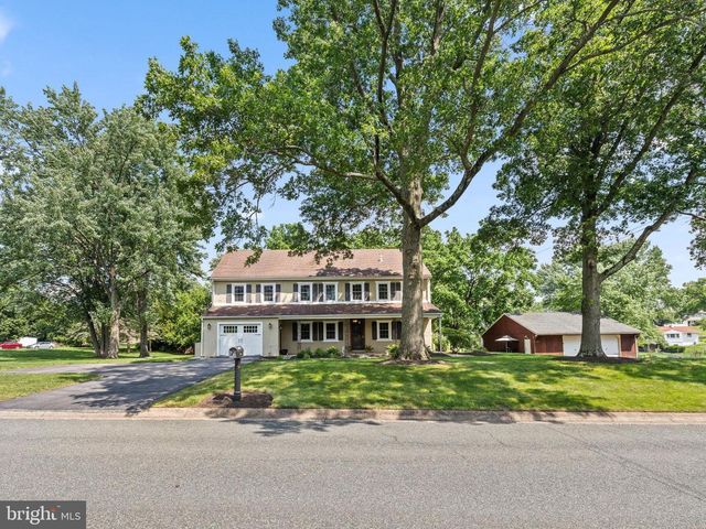 1338 LYNN DR, Pottstown, PA 19464
