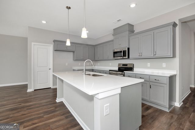 105 Buttercup Place, Perry, GA 31069