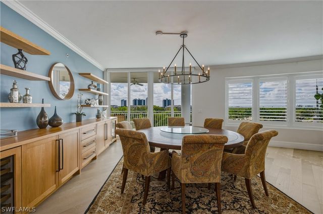 13665 Vanderbilt DR 501, Naples, FL 34110