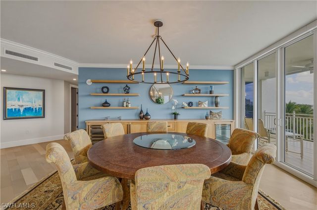 13665 Vanderbilt DR 501, Naples, FL 34110