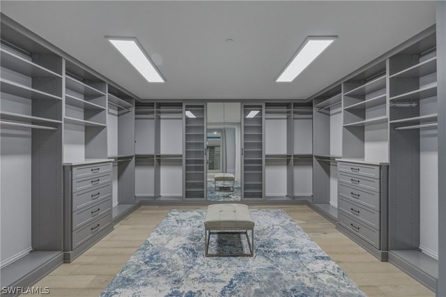 13665 Vanderbilt DR 501, Naples, FL 34110