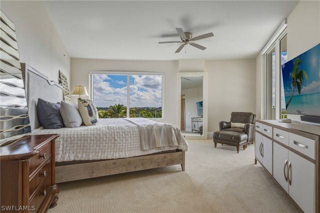 13665 Vanderbilt DR 501, Naples, FL 34110