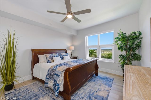 13665 Vanderbilt DR 501, Naples, FL 34110