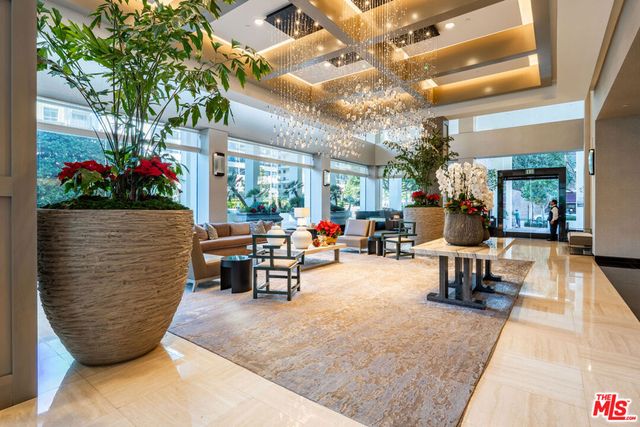 10560 Wilshire Boulevard 1706, Los Angeles, CA 90024