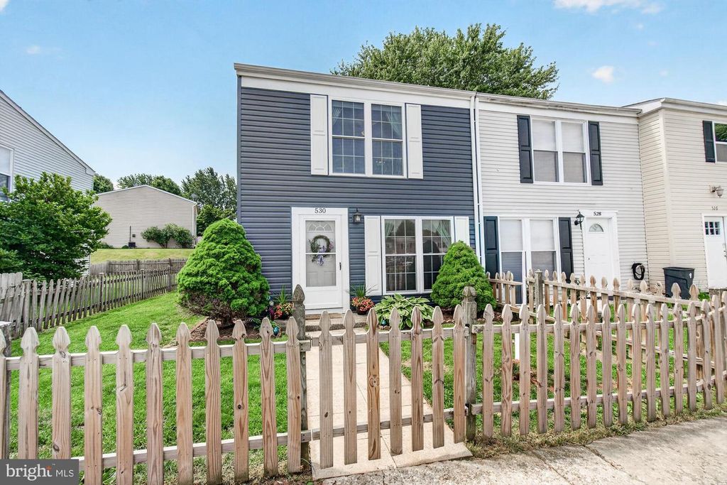 Image 1 of property listing at 530 DAISY DR, Taneytown, MD 21787