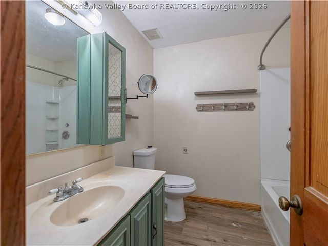 134 Scott Depot Road, Scott Depot, WV 25560