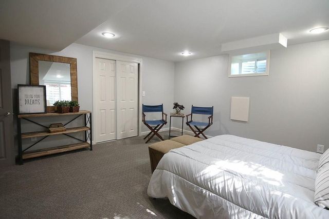 5501 W 70th Terrace, Prairie Village, KS 66208