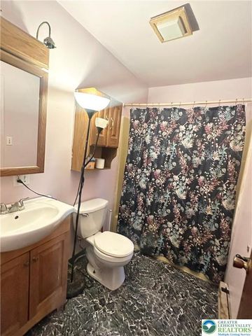 1134 West Washington Street, Allentown City, PA 18102