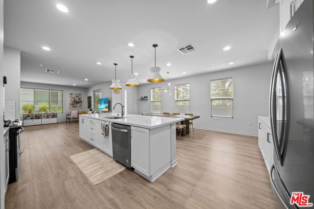 162 Novel, Irvine, CA 92618