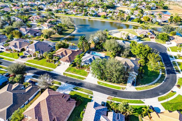 11175 Winding Pearl Way, Wellington, FL 33414