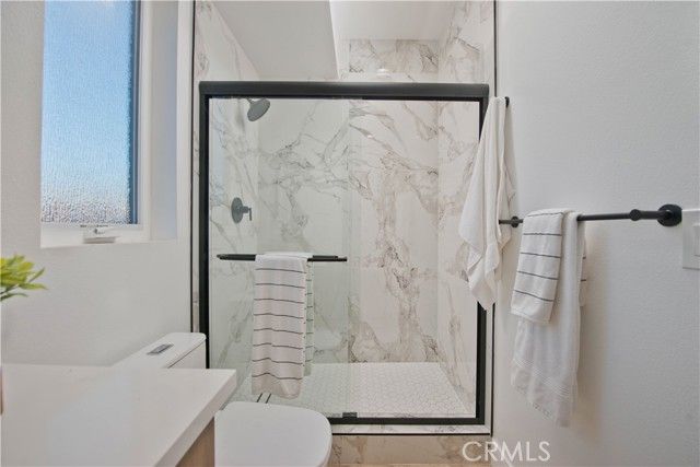 542 N Serrano Avenue, Los Angeles, CA 90004