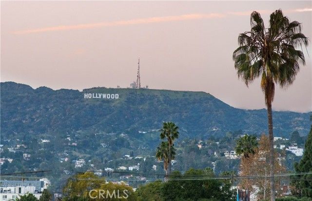 542 N Serrano Avenue, Los Angeles, CA 90004