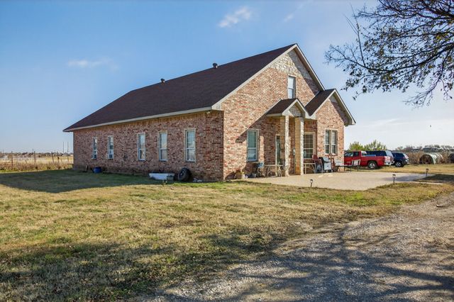 10569 Range Road, Justin, TX 76247