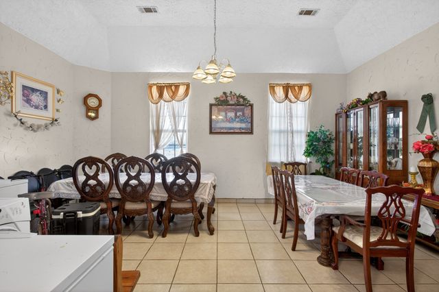 10569 Range Road, Justin, TX 76247