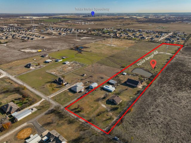 10569 Range Road, Justin, TX 76247