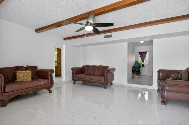 10569 Range Road, Justin, TX 76247