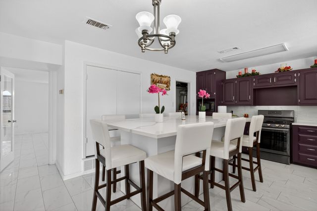 10569 Range Road, Justin, TX 76247