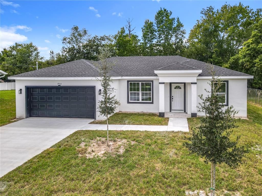 1972 3RD AVE, Deland, FL 32724