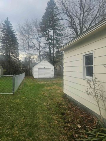 206 Pleasantview Drive, Battle Creek, MI 49017