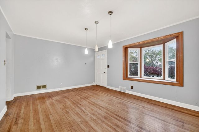 206 Pleasantview Drive, Battle Creek, MI 49017