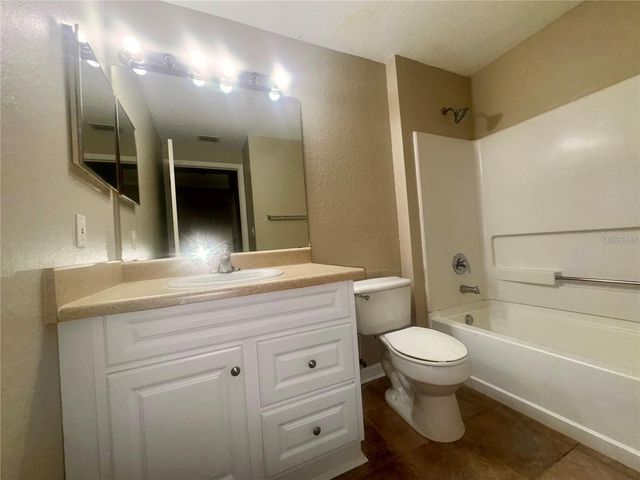 145 RESERVE CIRCLE 113, Oviedo, FL 32765