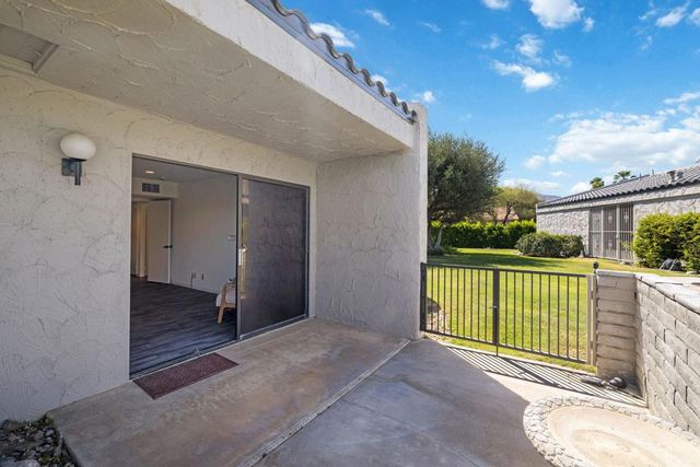 2603 N Whitewater Club Drive A, Palm Springs, CA 92262