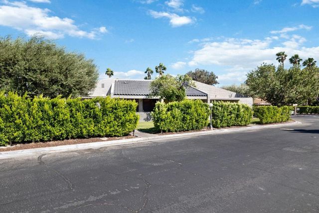 2603 N Whitewater Club Drive A, Palm Springs, CA 92262