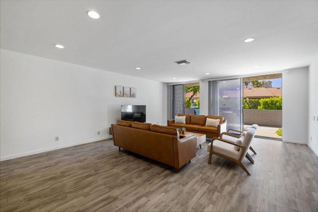 2603 N Whitewater Club Drive A, Palm Springs, CA 92262