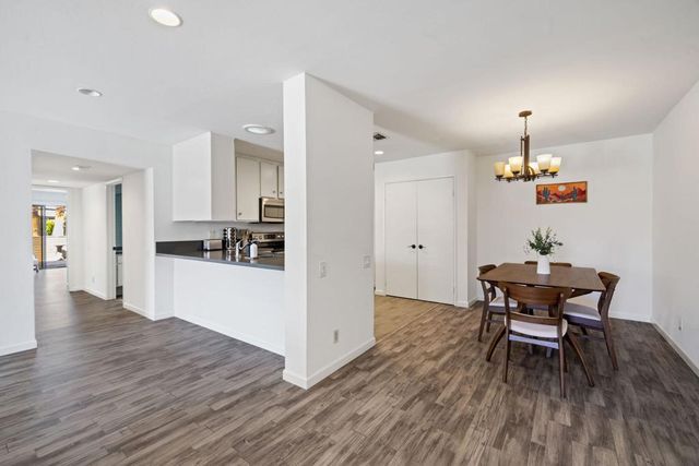 2603 N Whitewater Club Drive A, Palm Springs, CA 92262