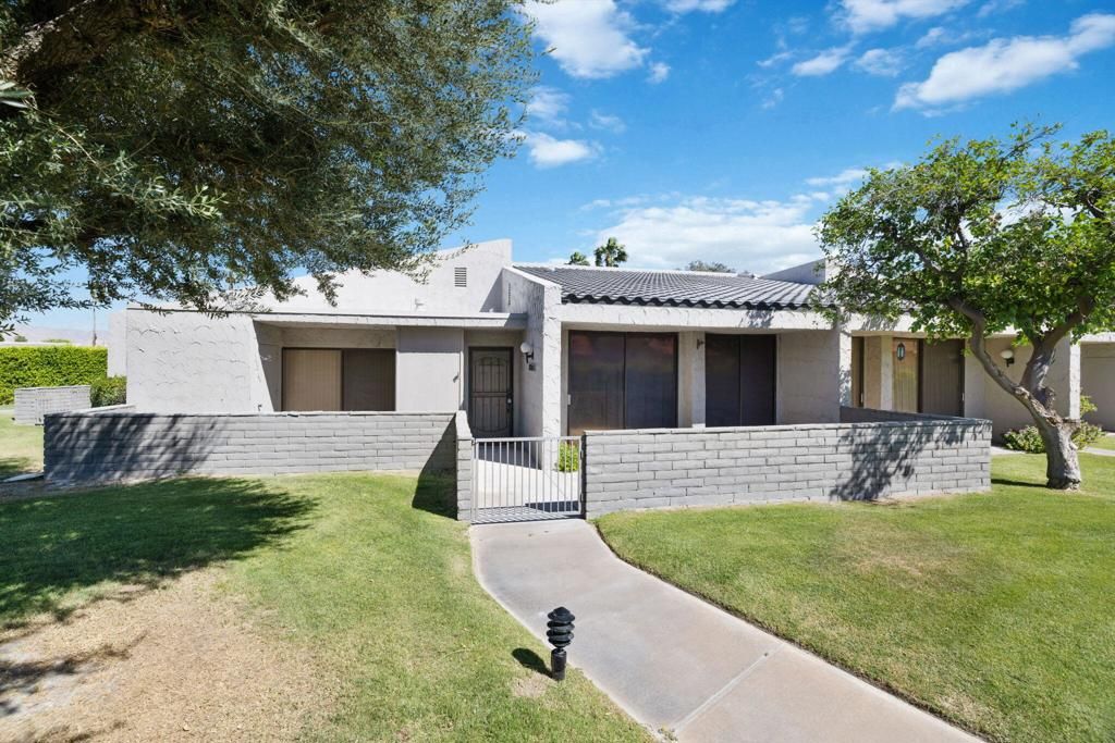 2603 N Whitewater Club Drive A, Palm Springs, CA 92262
