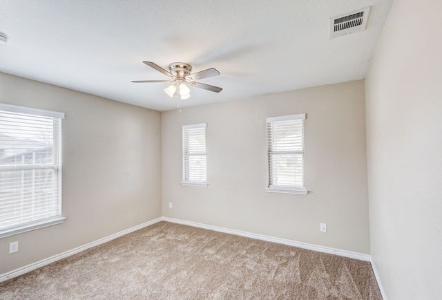 2700 Tobias Lane, Aubrey, TX 76227