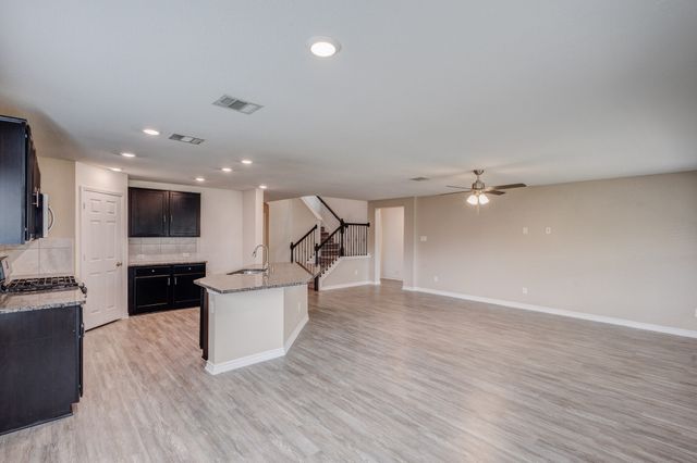 2700 Tobias Lane, Aubrey, TX 76227