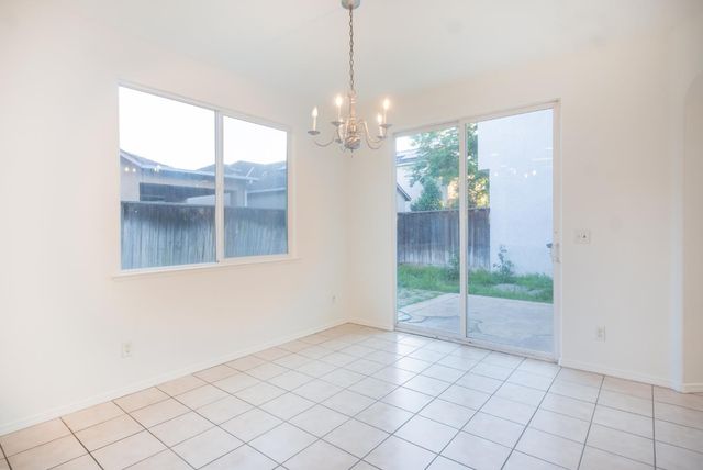 757 W Siena Lane, Clovis, CA 93619