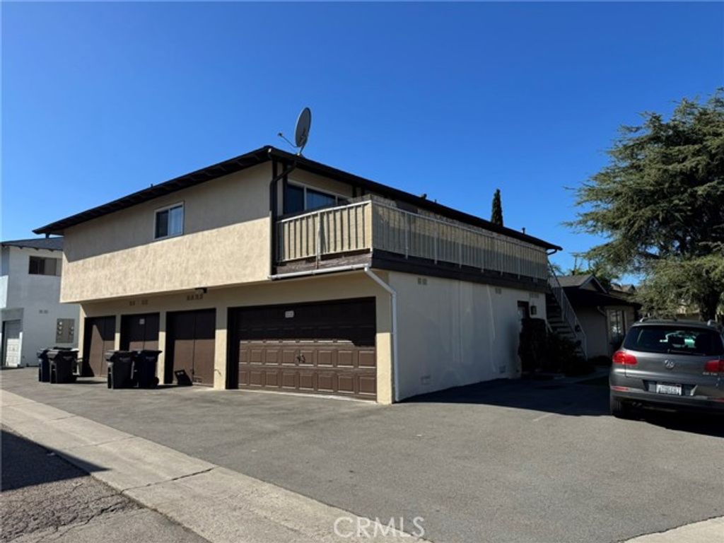 16932 Lilac Lane, Huntington Beach, CA 92647